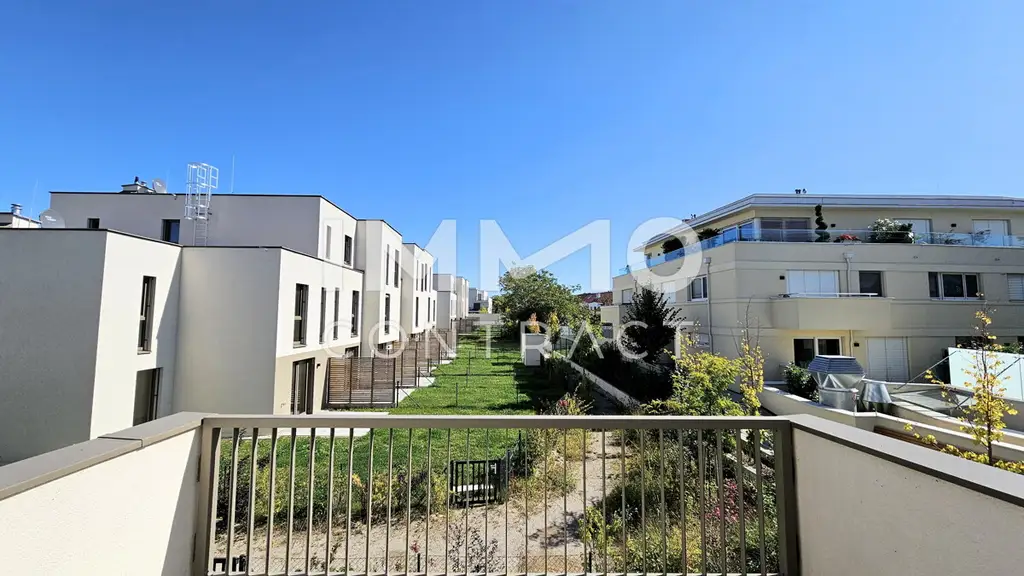 Grünblick und doch zentral: Helle 3-Zimmer-Wohnung mit Balkon m Erstbezug - Provisionsfrei!