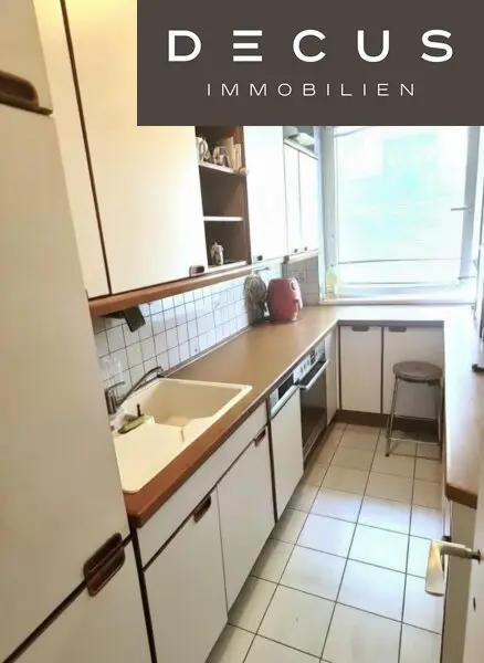 HOFSEITIGE ZWEIZIMMERWOHNUNG IN RUHIGSTER GRÜNLAGE IN DORNBACH