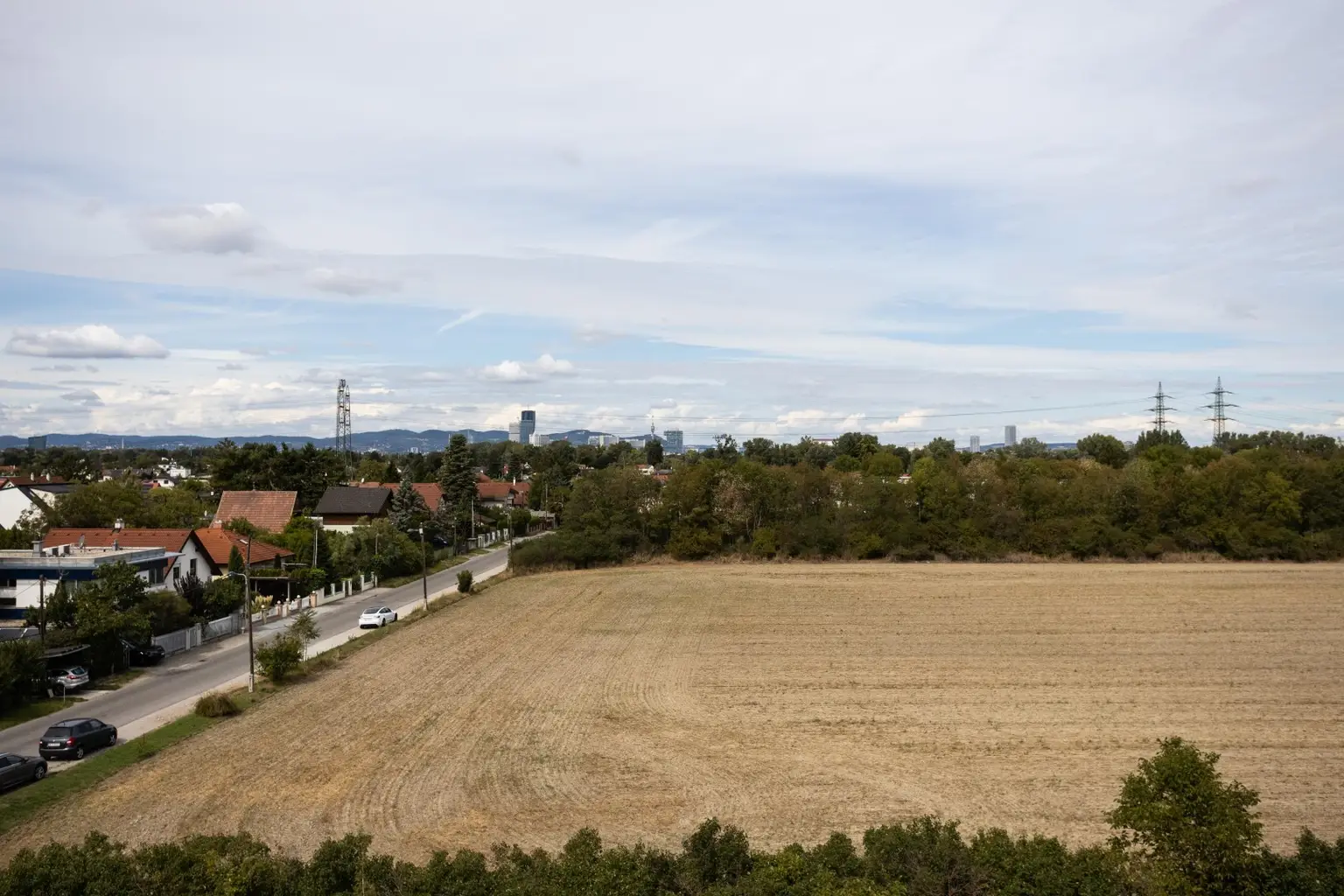 "Penthouse mit Sauna, Pools und eigenen Aufzug"