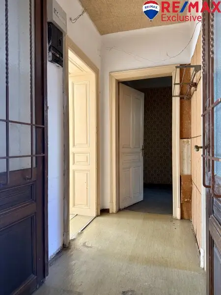 Zeitwandel - Mehrparteienhaus mit Entwicklungspotenzial in Wiener Neustadt!