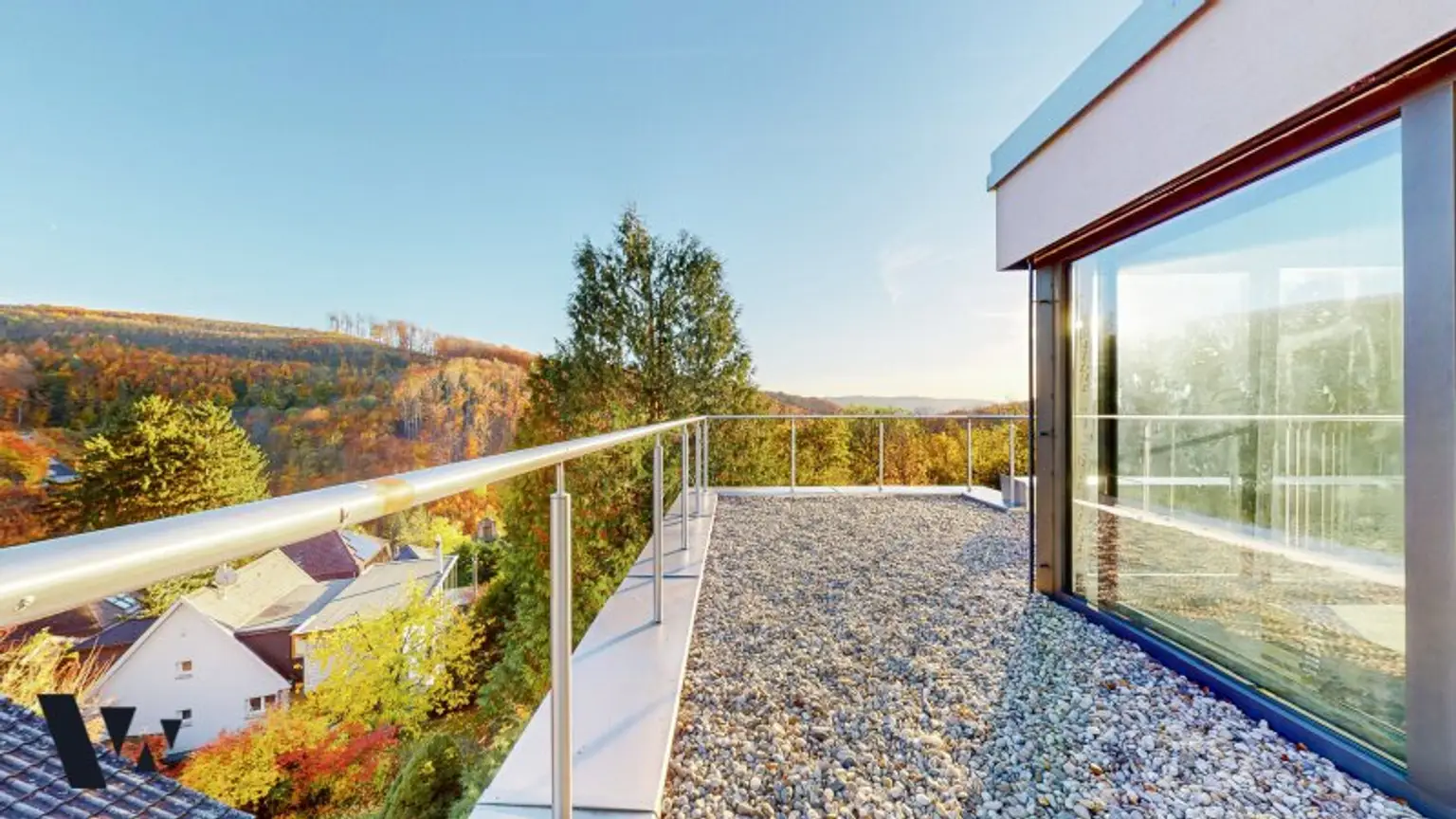 EXKLUSIVE VILLA AM RANDE DES WIENERWALDS | PANORAMABLICK & SÜDHANGLAGE