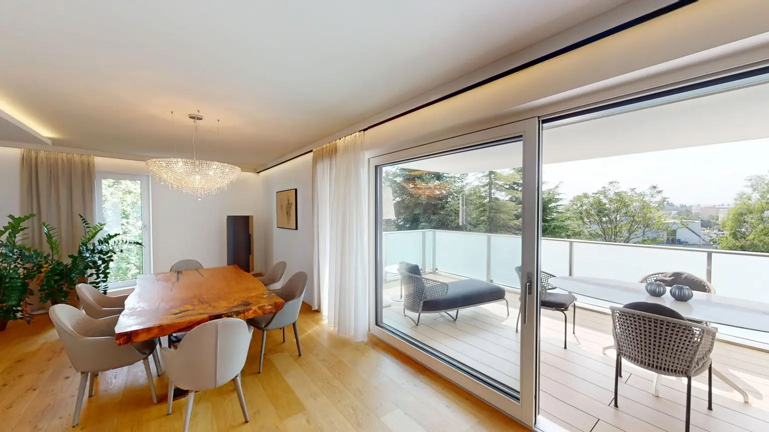 Exklusives Wohnen in idyllischer Cottagelage (inkl. Garage)