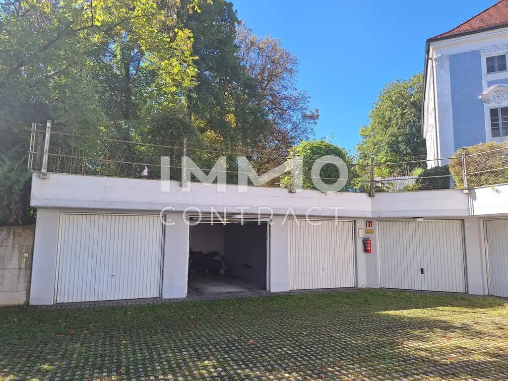 Schlossherr:in gesucht - elegante Schlosswohnung mit Turmzimmer zu verkaufen!