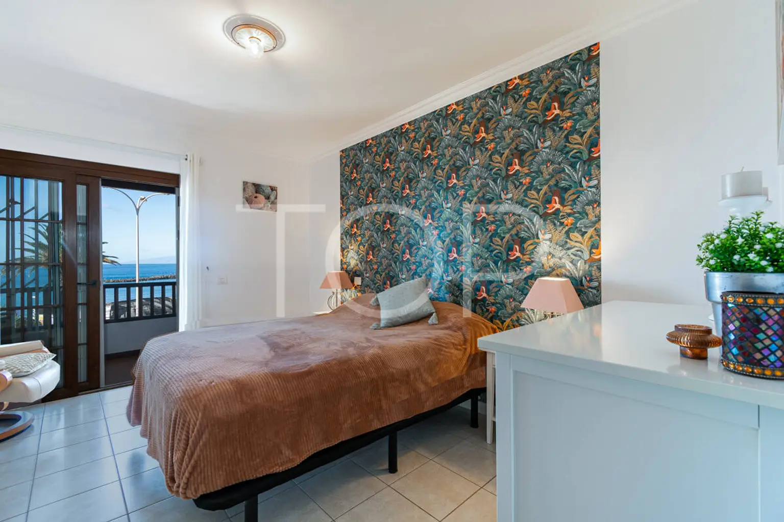 Apartment-El-Duque-xxx-Tenerife-5 (1)