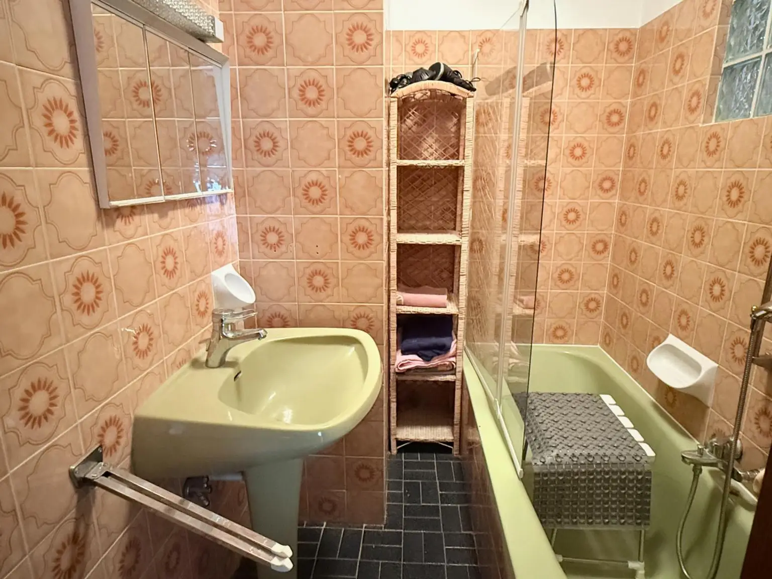 Haus 2: Badezimmer EG