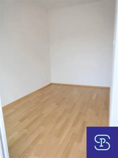 Provisionsfrei: Klimatisierte 35m² DG-Wohnung + 9m² Terrasse mit Einbauküche - 1100 Wien