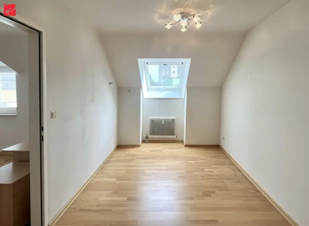 RUHELAGE: 3-Zimmer-Wohnung inkl. TG!