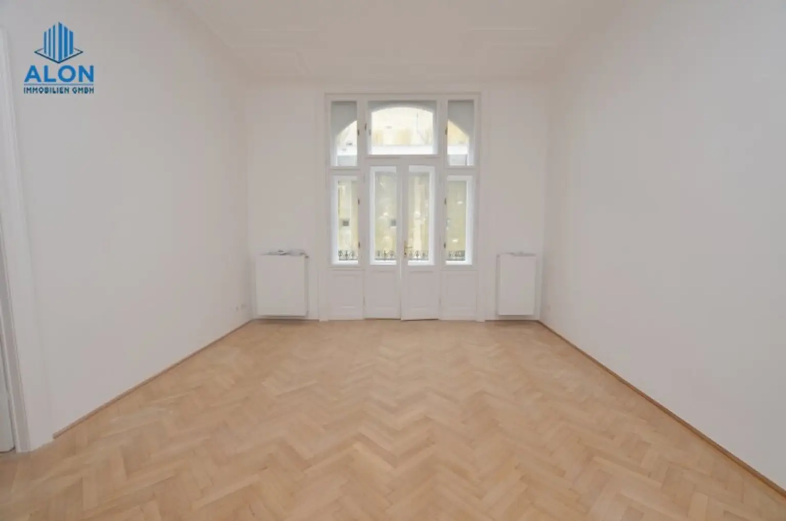 Erstklassige 4-Zimmer-Wohnung mit 2 Balkone | 2 Bäder | Klimaanlage | Arenbergpark