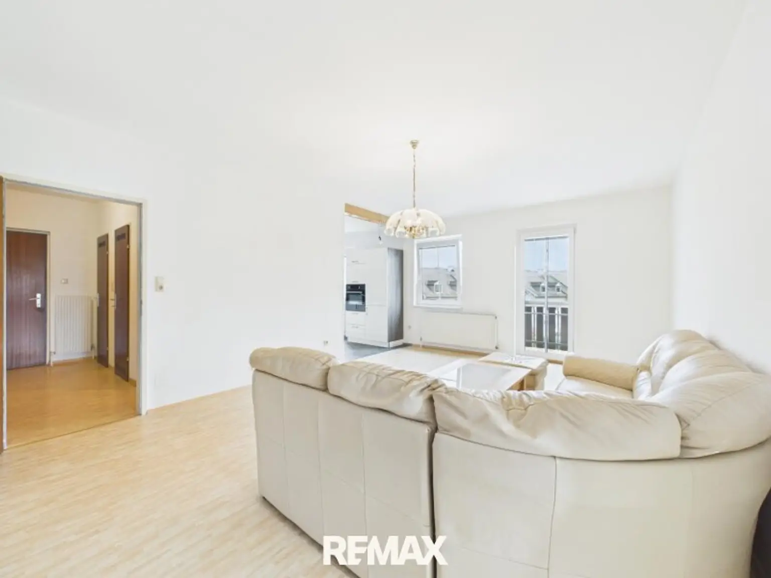 Wohnzimmer Bild 3