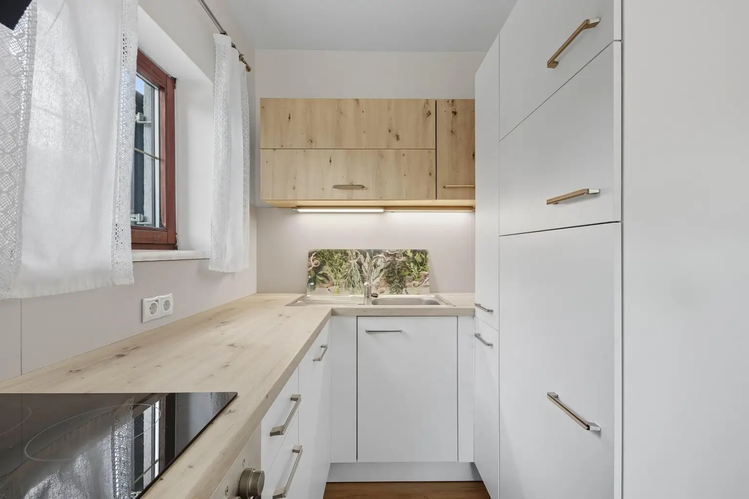 GARTENTRAUM MIT EIGENEM SEEZUGANG AM MARIENSEE- MODERN RENOVIERTES KLEINWOHNHAUS SOFORT BEZIEHBAR!