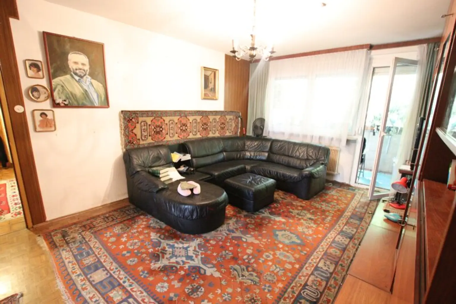 Sanierungsbedürftige aber super aufgeteilte 4 Zi Wohnung mit 112m² in Waidmannsdorf - Villacherstraße