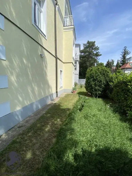 Zum Verkauf gelangt eine außergewöhnliche Villa in absoluter Bestlage von Hietzing