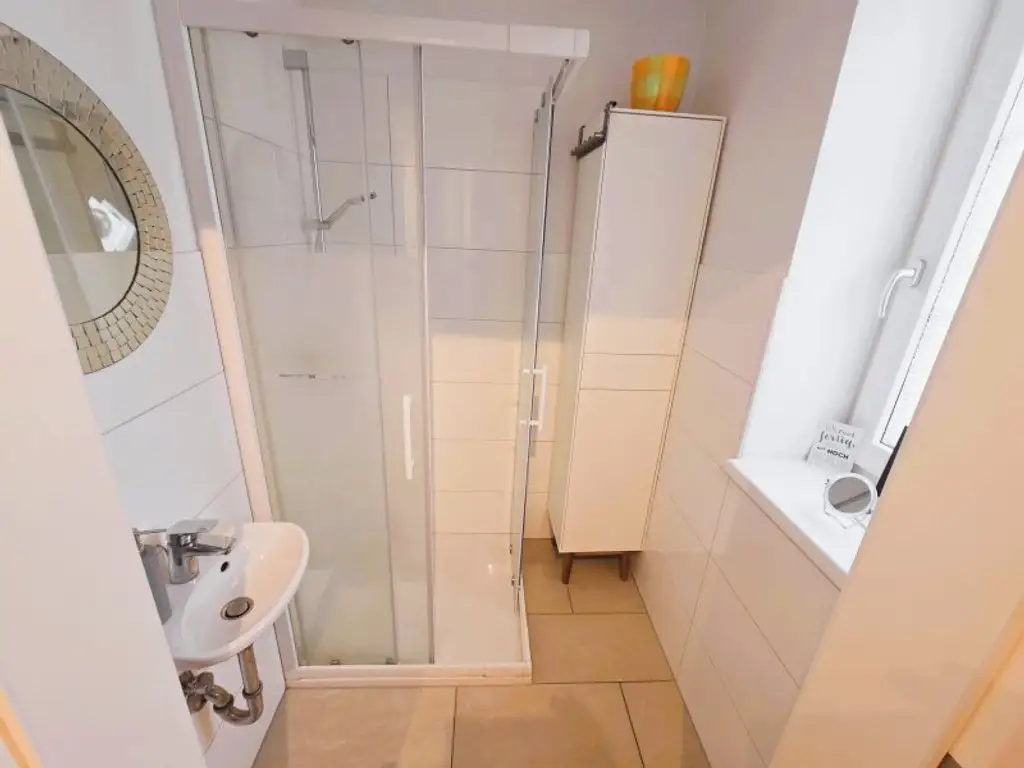 + Ideal für Jung und Alt + leicht leistbares, Neuwertiges und lichtudruchflutetes Reiheneckhaus in Guntersdorf: 3 Zimmer, Garten & Terrasse, Küche, 2 Bäder und 2 Abstellräume für 199.000 €! +