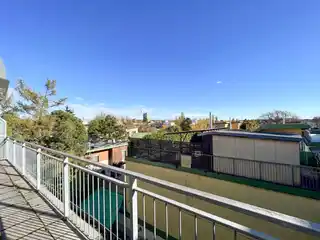 010 Ostbalkon