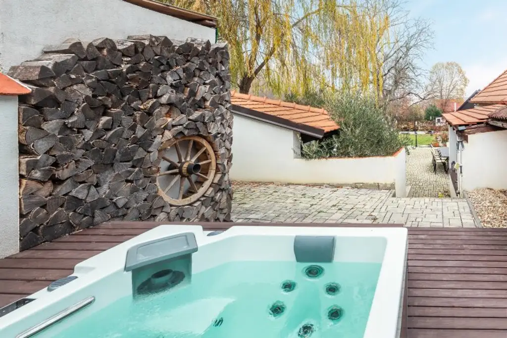 Pferde, Golf und Thermenwellness - Im sonnigen Südburgenland