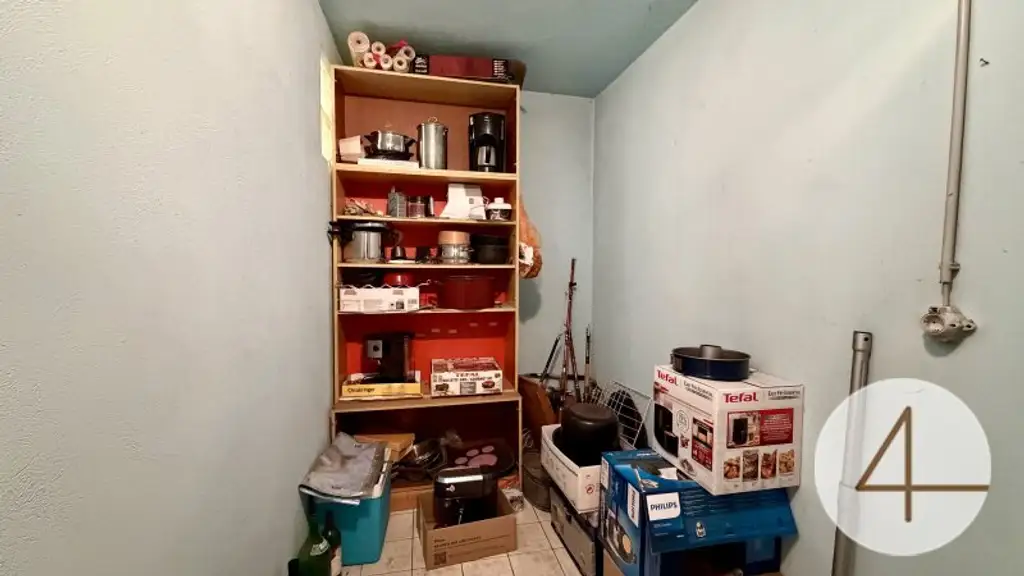 „Traumhaus mit Wintergarten Teich und Pool – Wohnen auf 727 m² in idyllischer Lage“