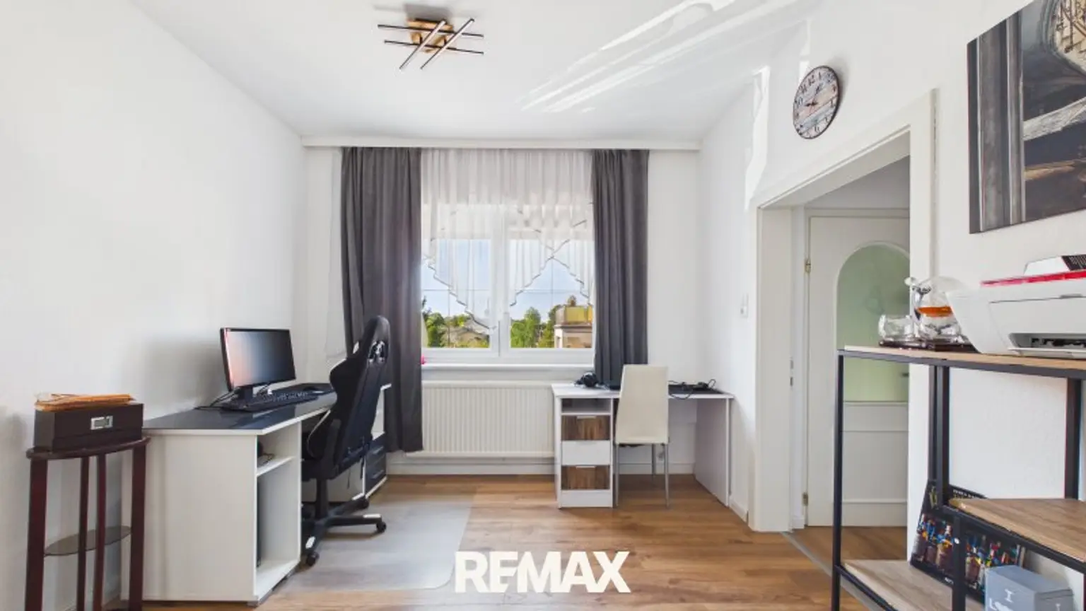 Zimmer/Büro