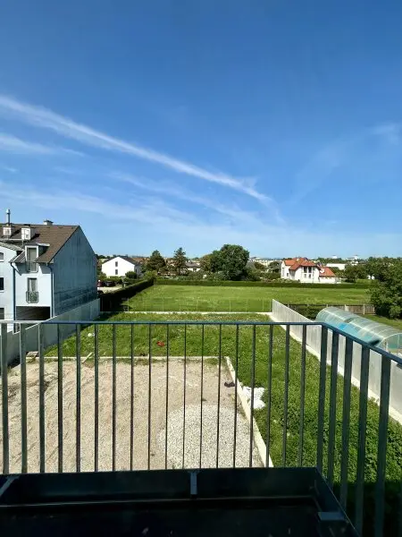 Modernes Wohnen in Mannswörth - Erstbezug mit Balkon und hochwertiger Ausstattung