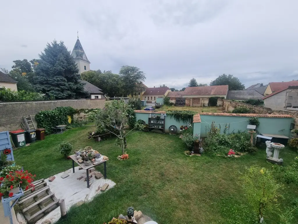 2-Zimmer Einfamilienhaus in Großengersdorf mit großem Garten
