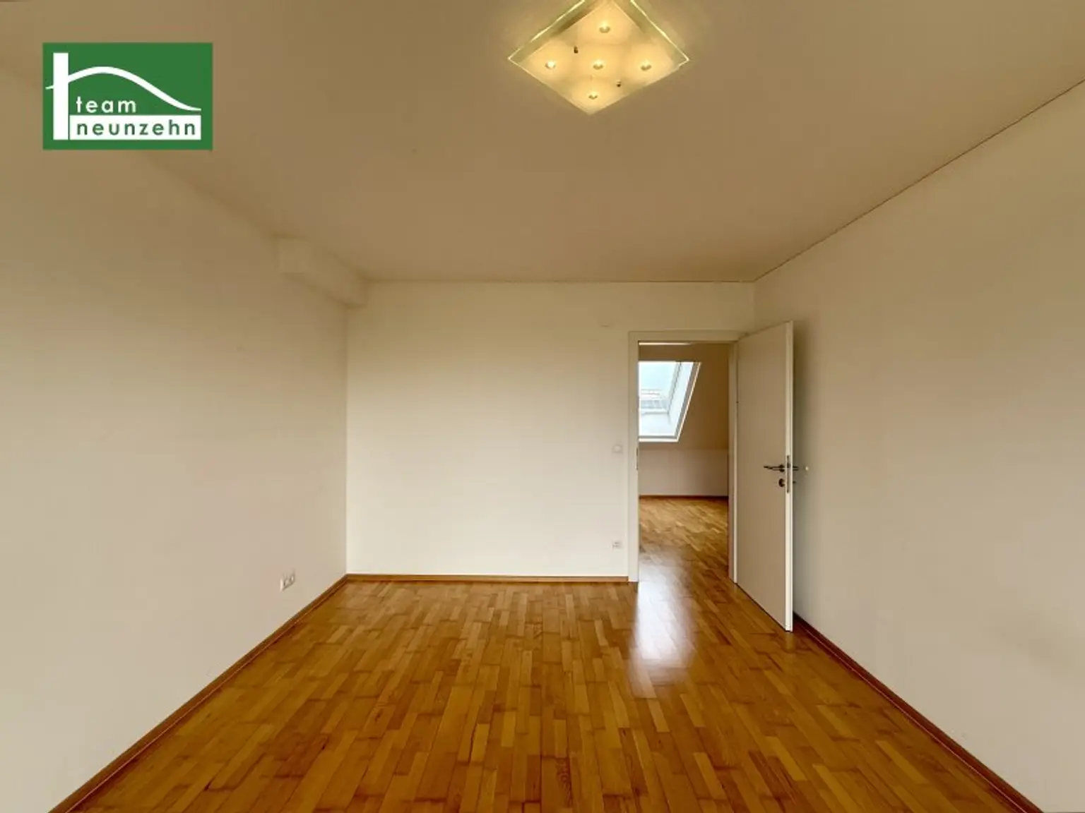 Wohnen nahe der Donau in 1200 Wien: 2-Zimmer Maisonette Wohnung inkl. Einbauküche!