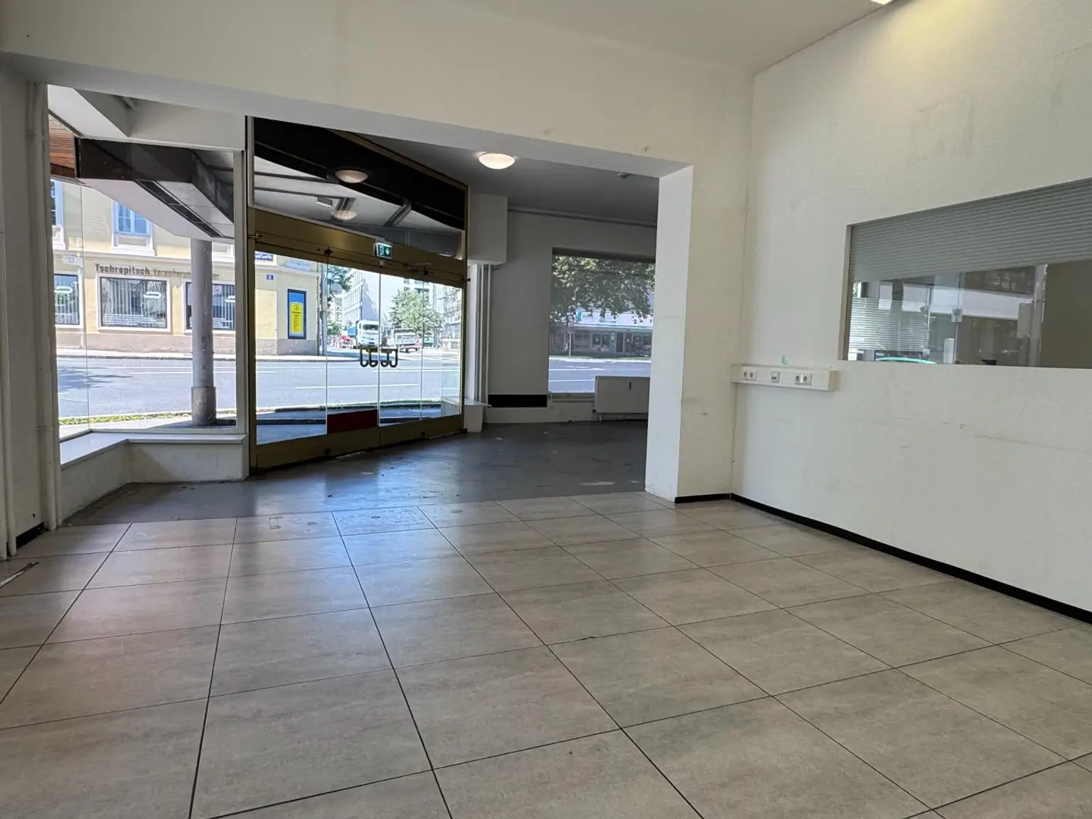 Geschäftslokal mit großzügigem Lager-/Nutzbereich im Zentrum von Klagenfurt