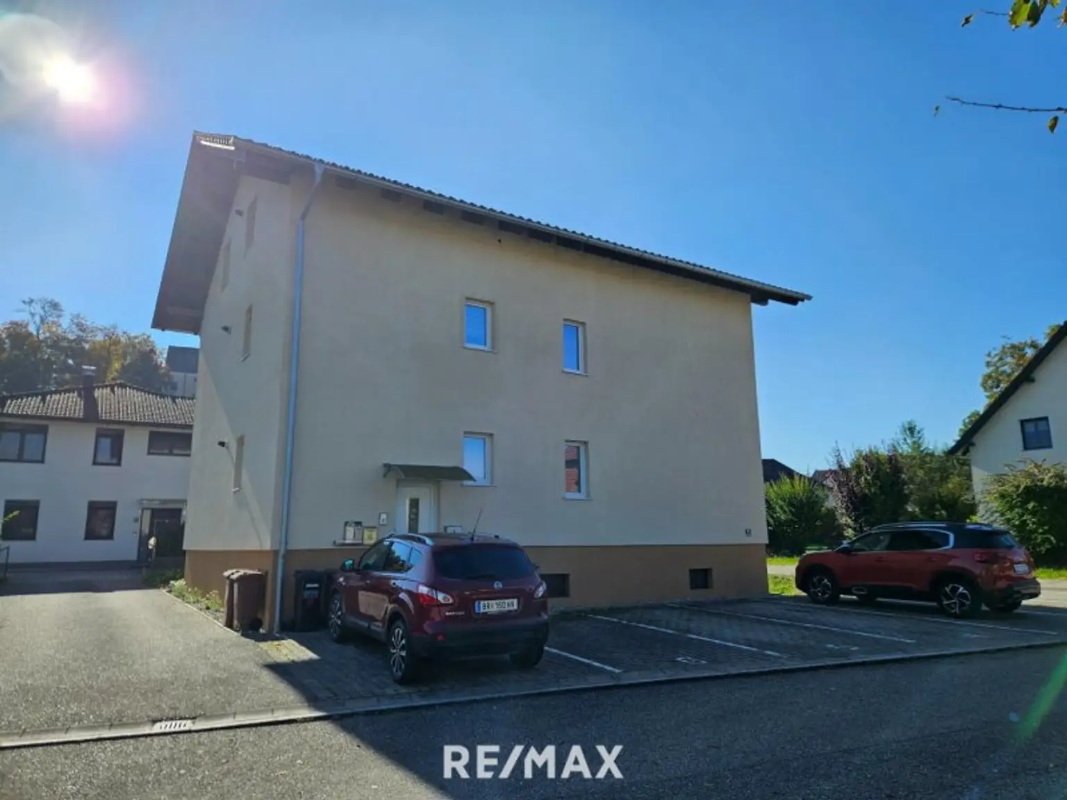 Whg im 2.Stock mit 2 Stellplätzen