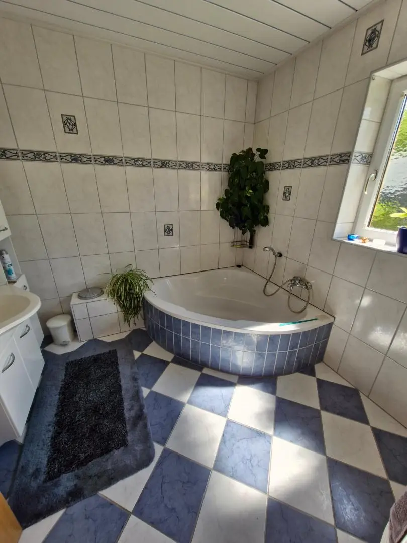 9421 Eitweg/Gemmersdorf   Schönes Einfamilienhaus