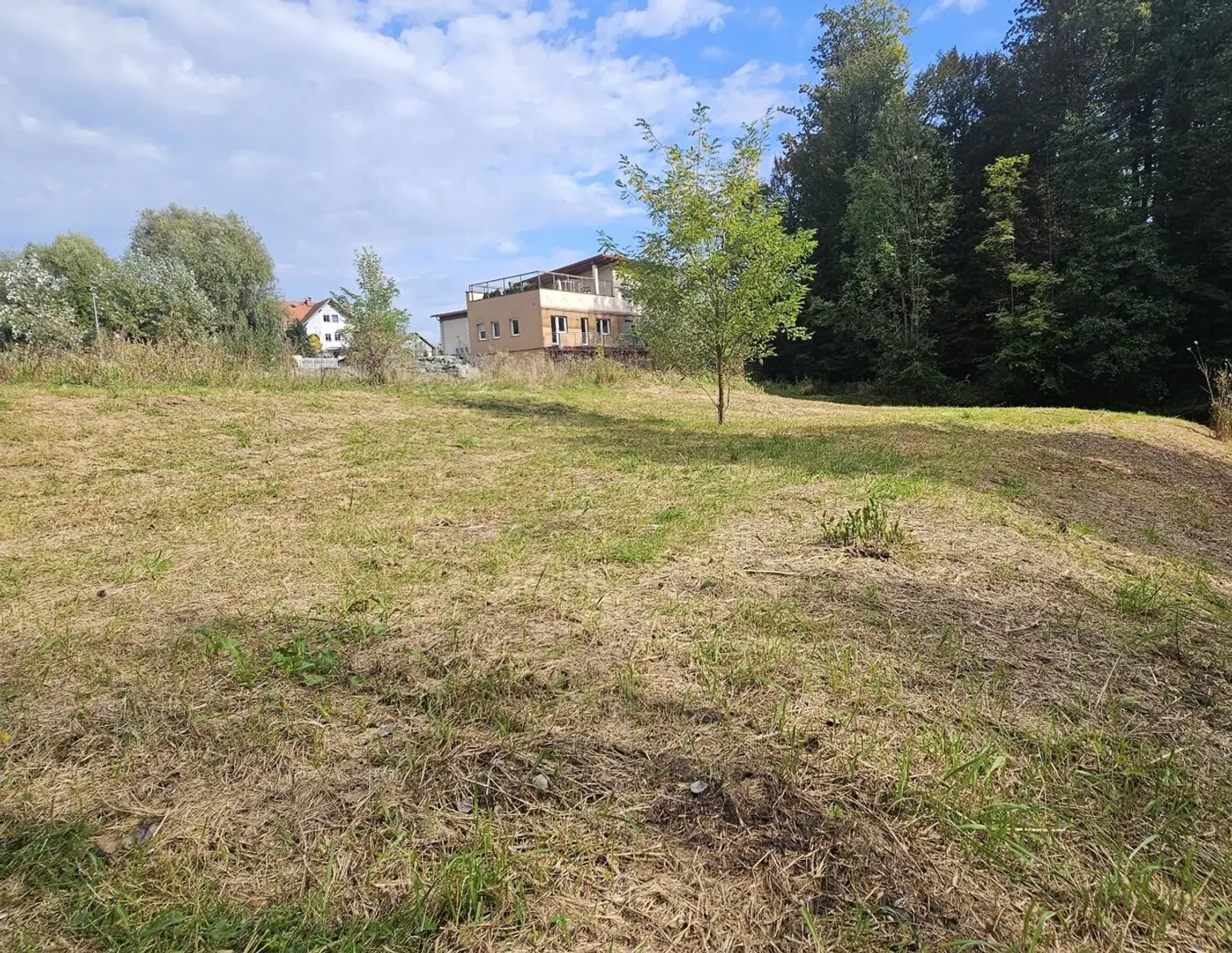 Sonniger ca. 805m² großer Baugrund mit Süd/ West- Ausrichtung in Fernitz- Mellach, nur 10,8 Km von Graz entfernt