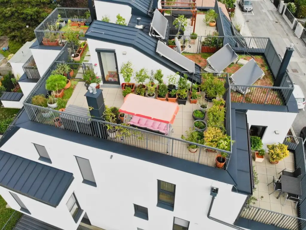 Exklusive 4-Zimmer Dachgeschosswohnung | private 39 m² Dachterrasse & Terrasse auf Wohnebene | Klimaanlage