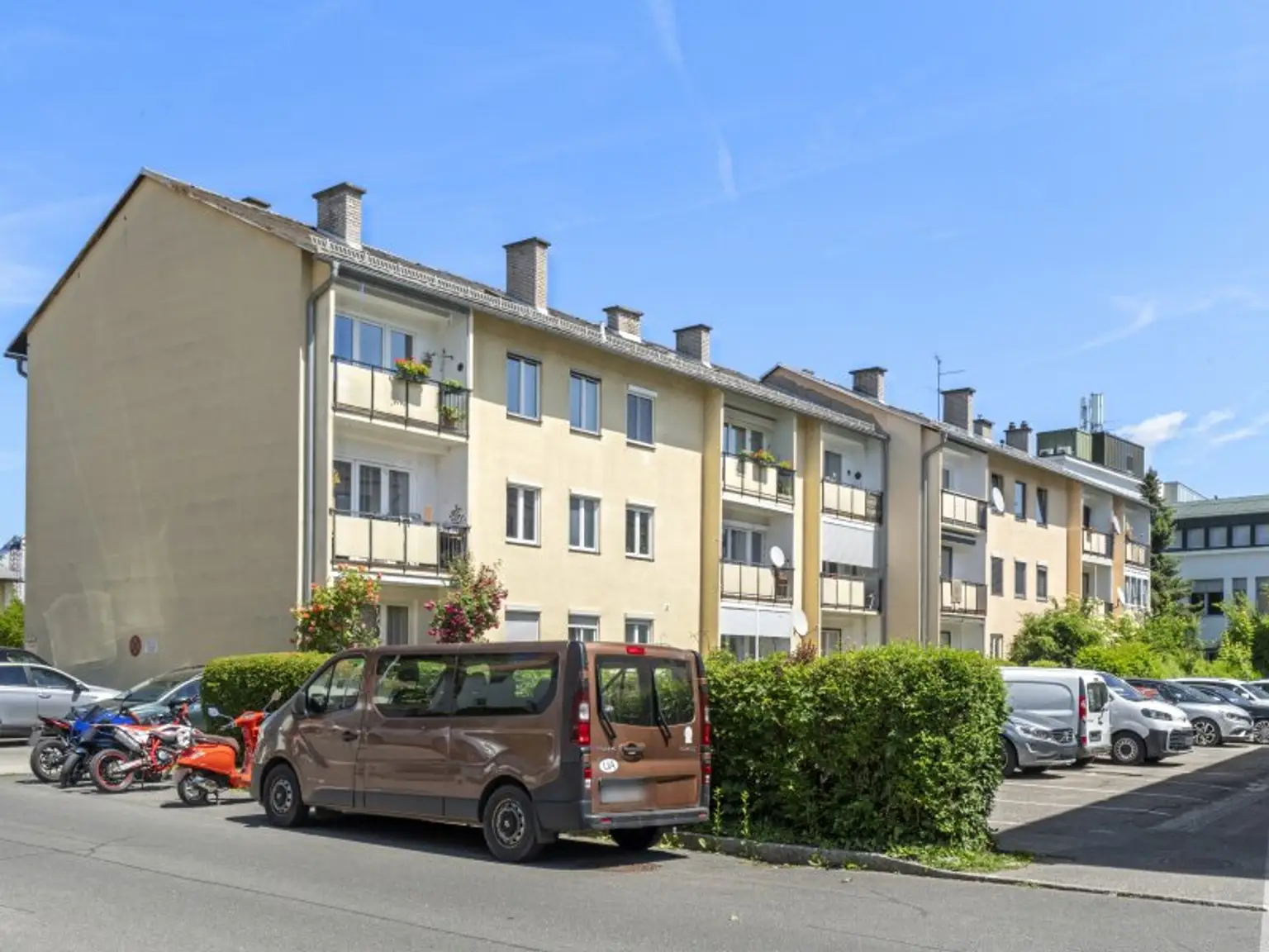 Schöne und sonnendurchflutete 3 Zi Wohnung mit Loggia in Klagenfurt - Feldhofgasse