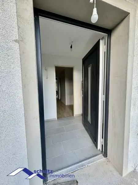 SCHULTZ IMMOBILIEN - Gemütlicher Bungalow beim See!