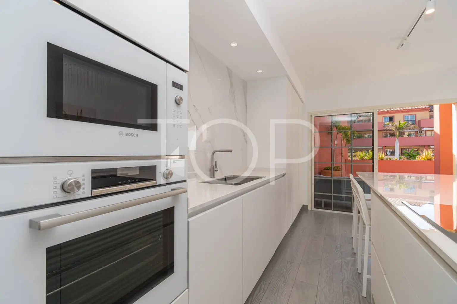 Apartment-El-Duque-xxx-Tenerife-17