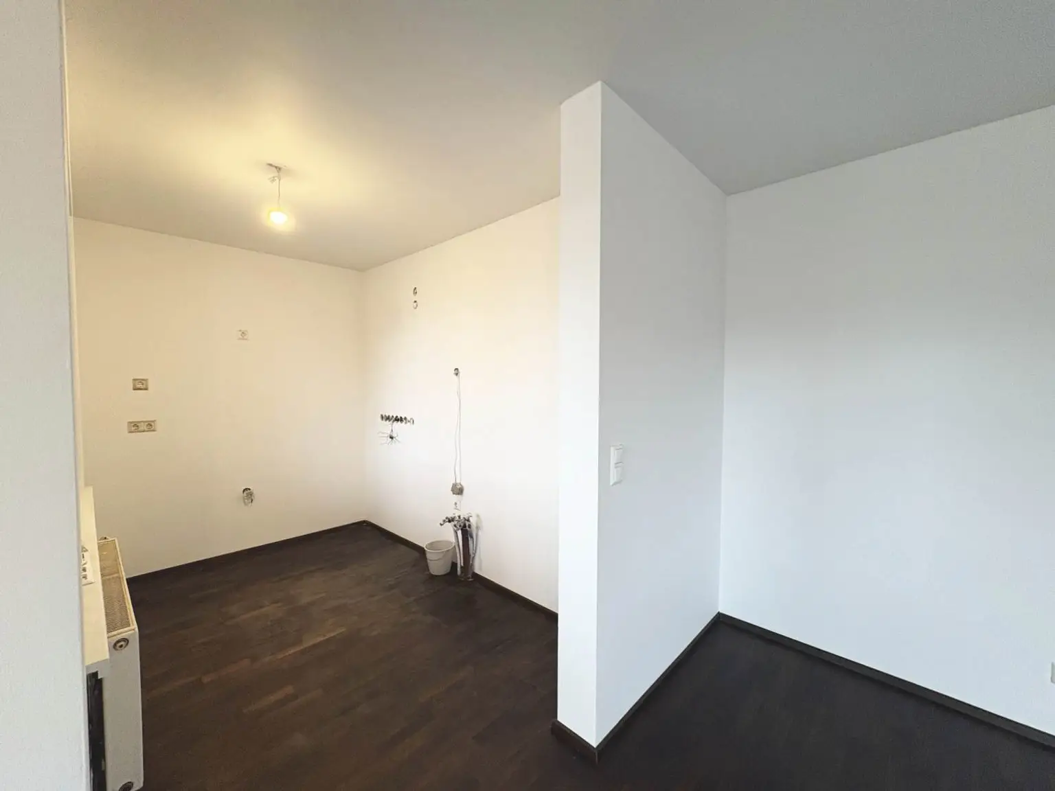 FINANZIERUNGSBEITRAG - 
Großzügige 3-Zimmer-Wohnung mit Loggia!