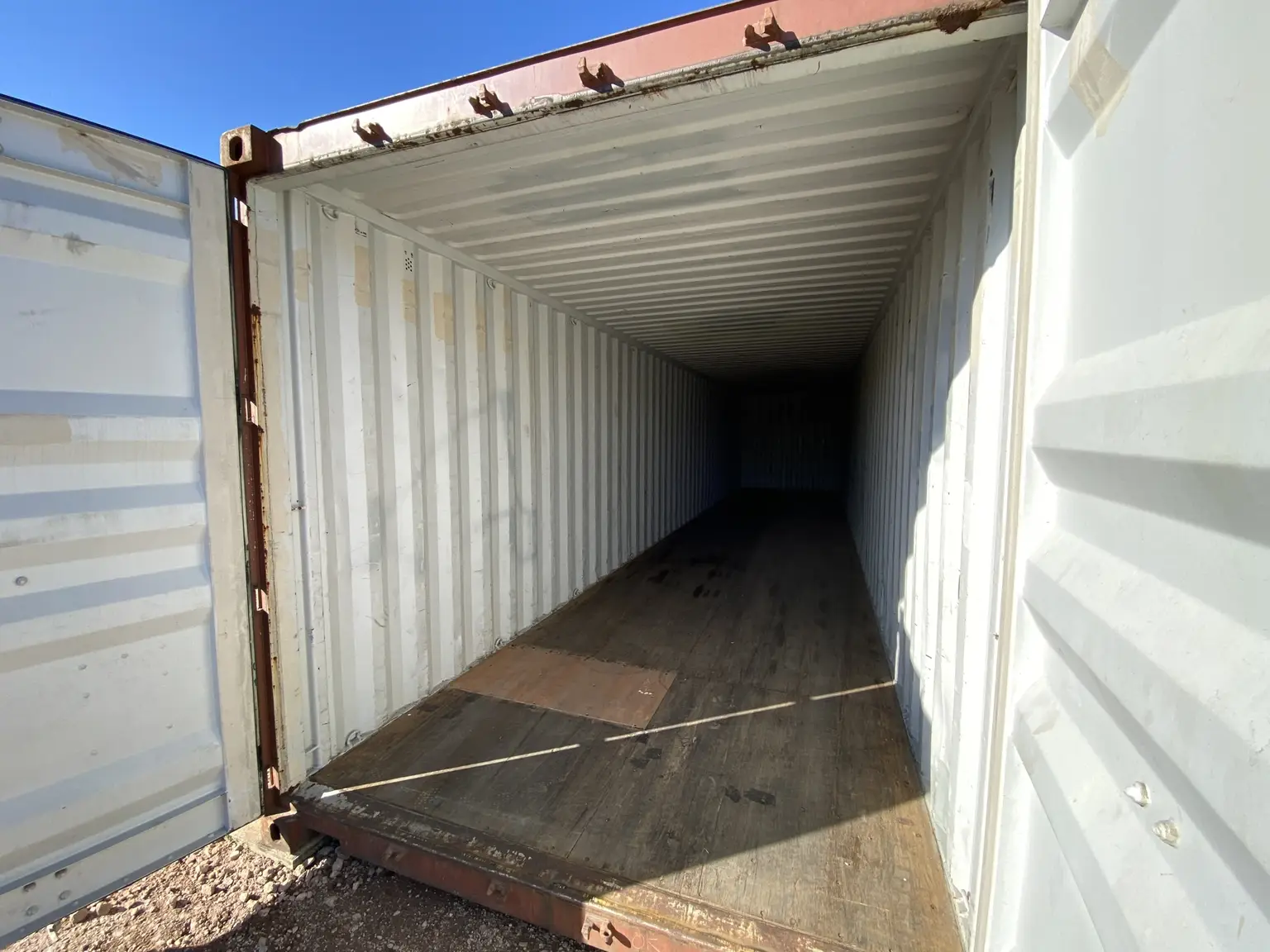 Container innen 2