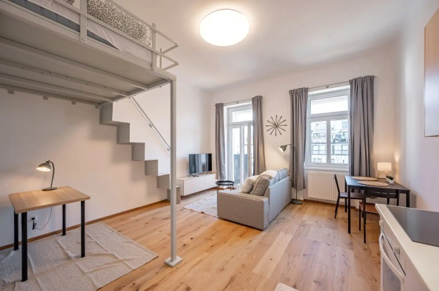 Short-term apartment in walking distance to AUGARTEN, 1-6 months, fully furnished with balcony!
