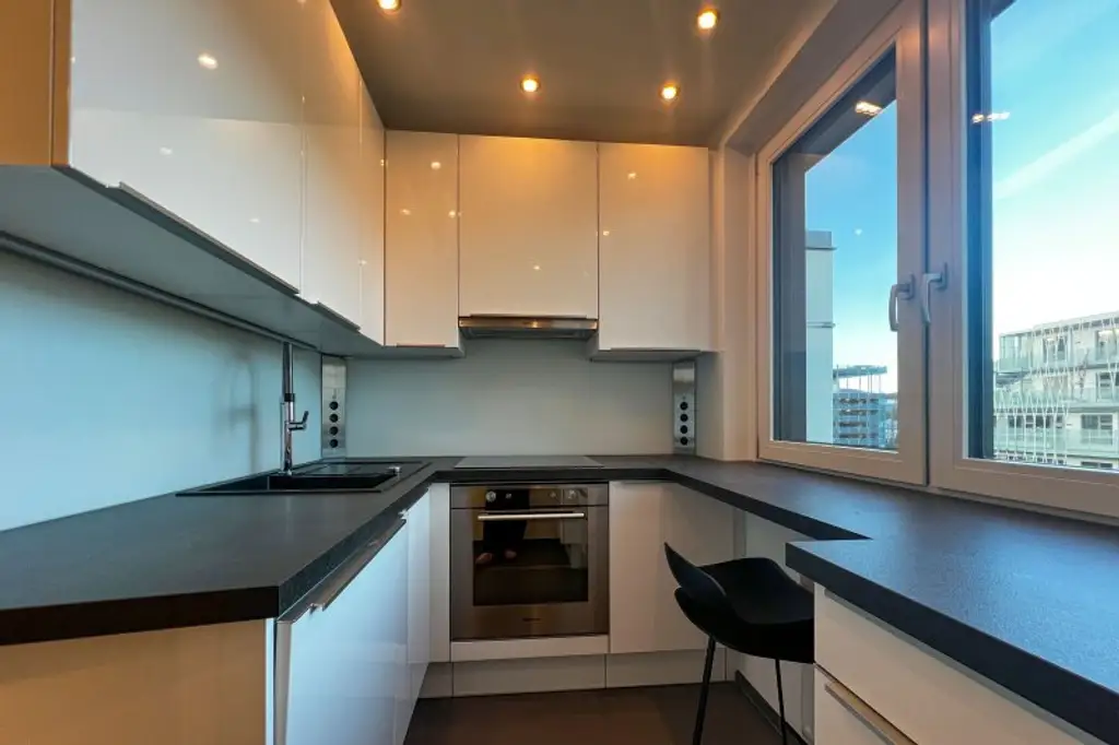 Koffer packen & einziehen! Neuwertige 1,5-Zimmer-Wohnung nahe Bahnhof Hütteldorf