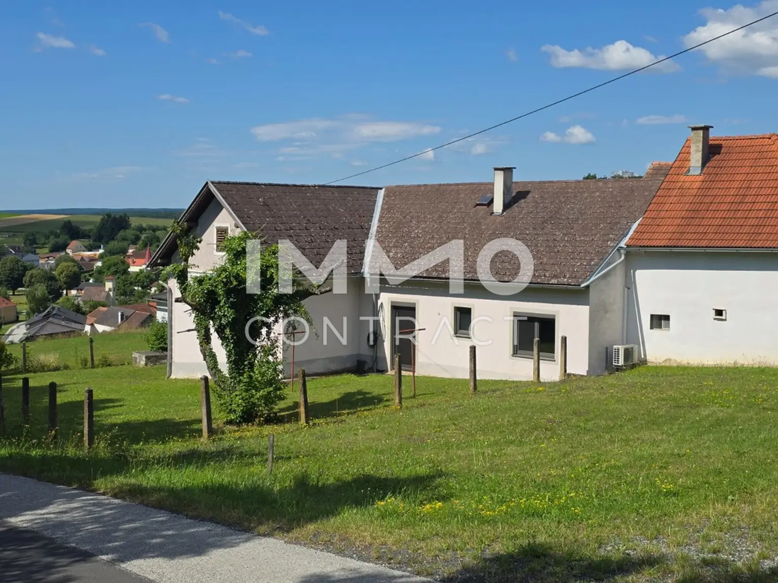 Modernes Einfamilienhaus mit Ursprünglichkeit der Nebengebäude in Ruhelage mit viel Grünfläche |7432 Oberschützen