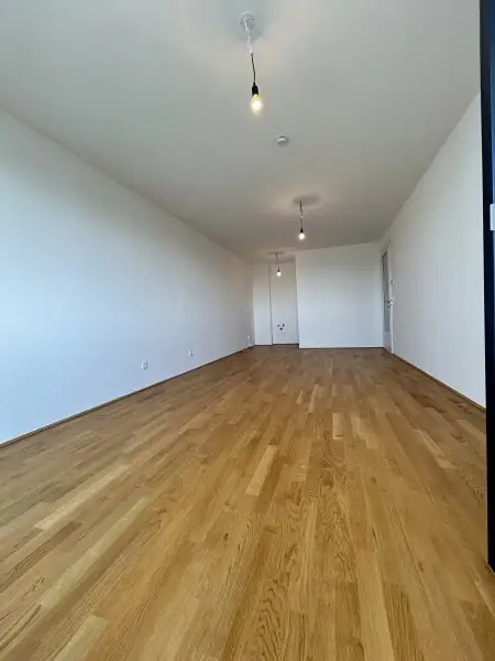 Traumhafte 3-Zimmer Wohnung in Wien: Erstbezug mit Balkon und Garage!