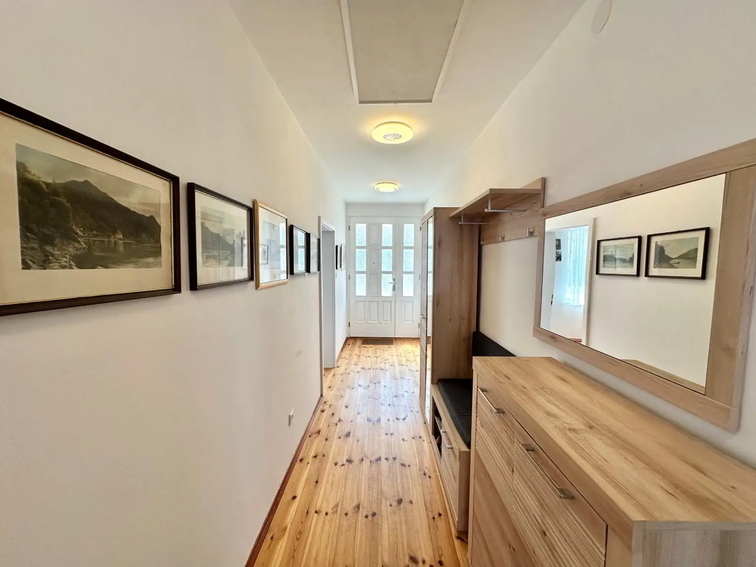 Exklusives Landhaus: Historie, Wellness & kristallklarer Salzwasser-Naturpool