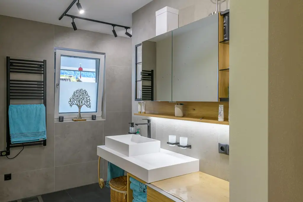 NEUBAU! Elegante Wohnung für Paare mit Terrasse und Premium-Ausstattung