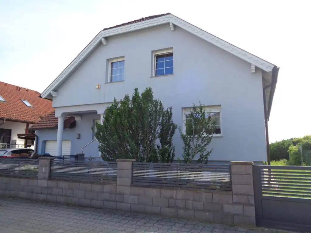 Wilfersdorf: A5 Anschluss: Mistelbach -Nähe: optimales Familienwohnhaus