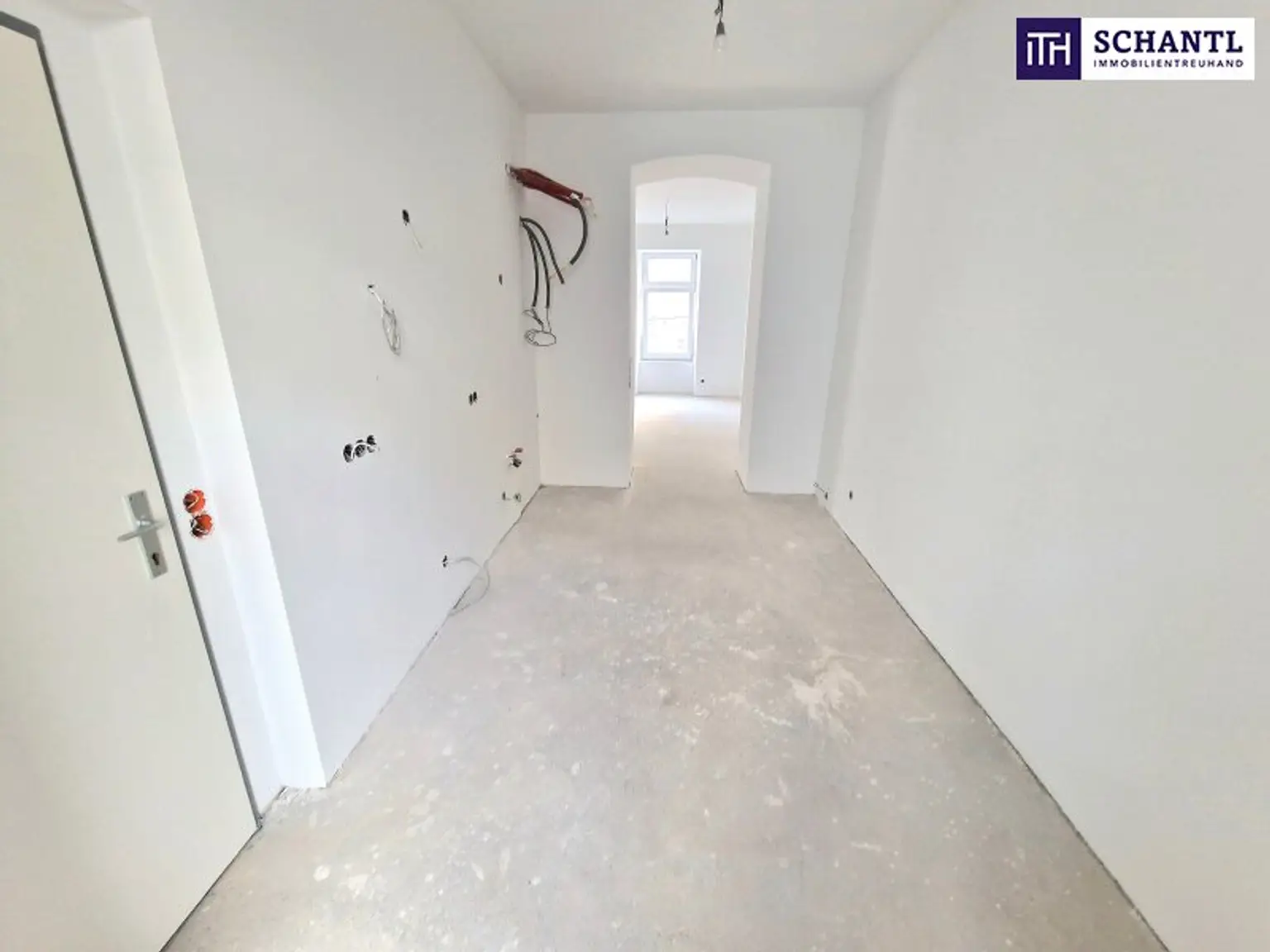 ***Ankommen & Wohlfühlen – Vollsanierter Wohntraum mit Loggia – Stilvoll, effizient & bestens angebunden***