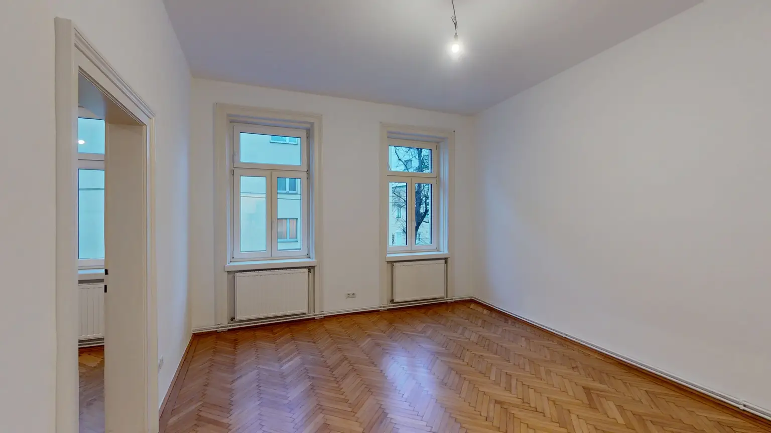 Unbefristet / Helle Altbauwohnung nahe Sonnenbergplatz