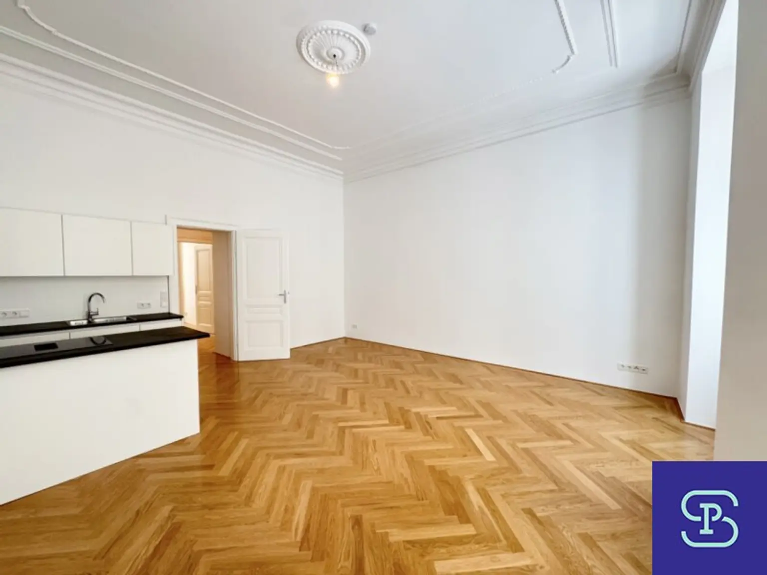 Erstbezug: 112m² Altbau mit 4 Zimmern und Einbauküche am Franziskanerplatz - 1010 Wien