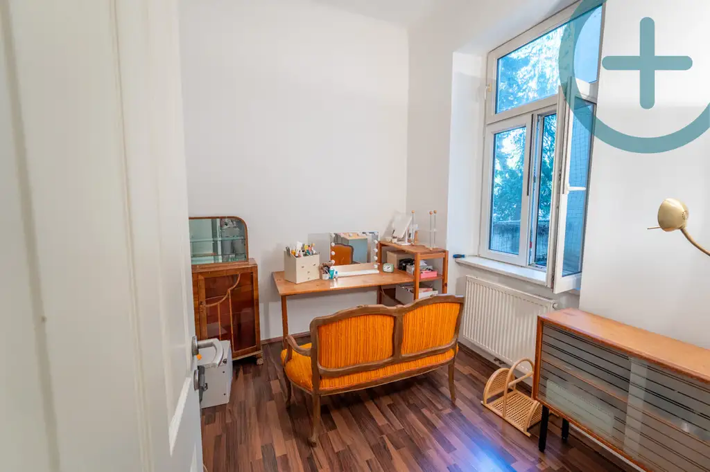 3 Zimmer - Altbauwohnung in der Liechtensteinstraße