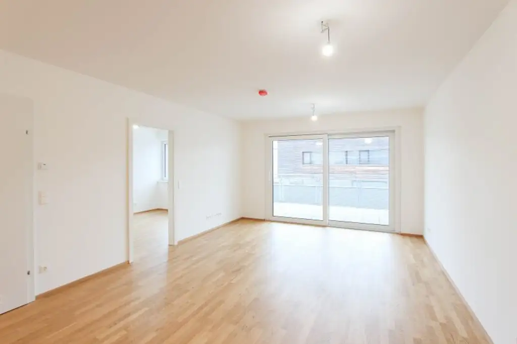 Hell und modern mit Balkon in ruhiger, zentraler Lage!
