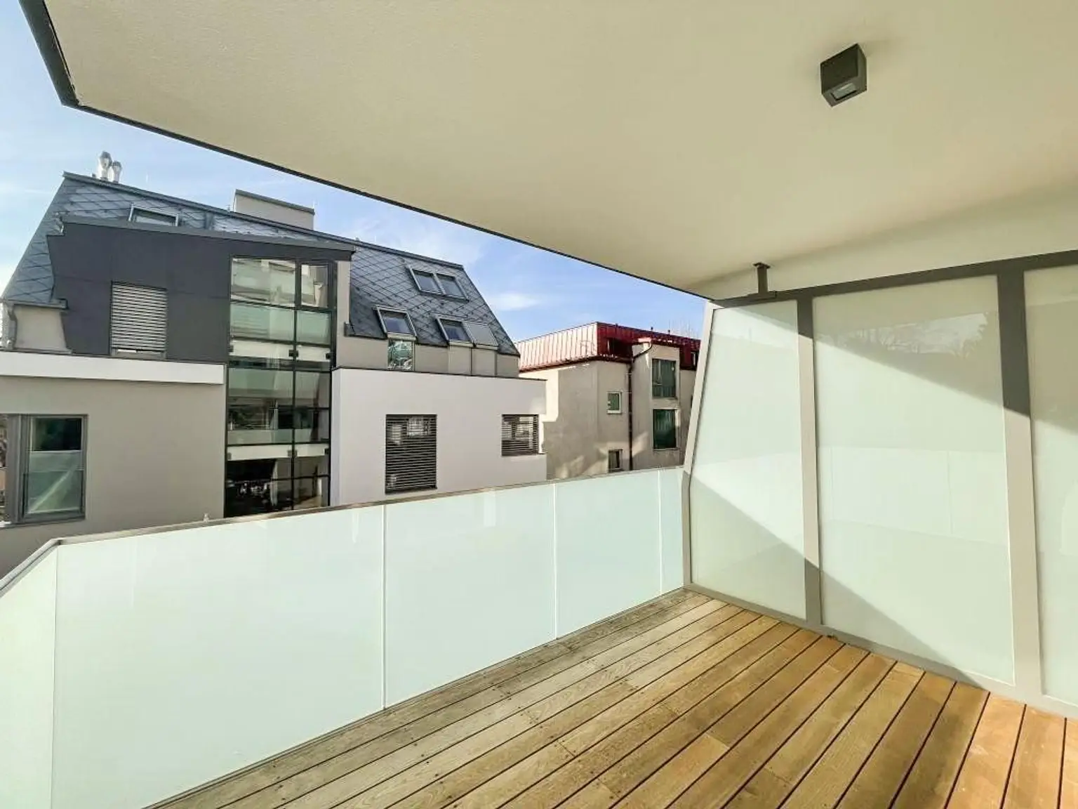 südseitige-Terrasse-Perpsektive-1