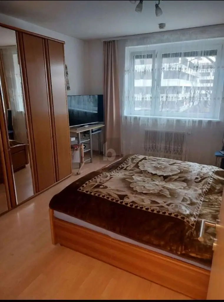 MIT GEWERBEIMMOBILIE, SEPARATEN EINGÄNGEN UND PARIFIZIERUNGSMÖGLICHKEIT