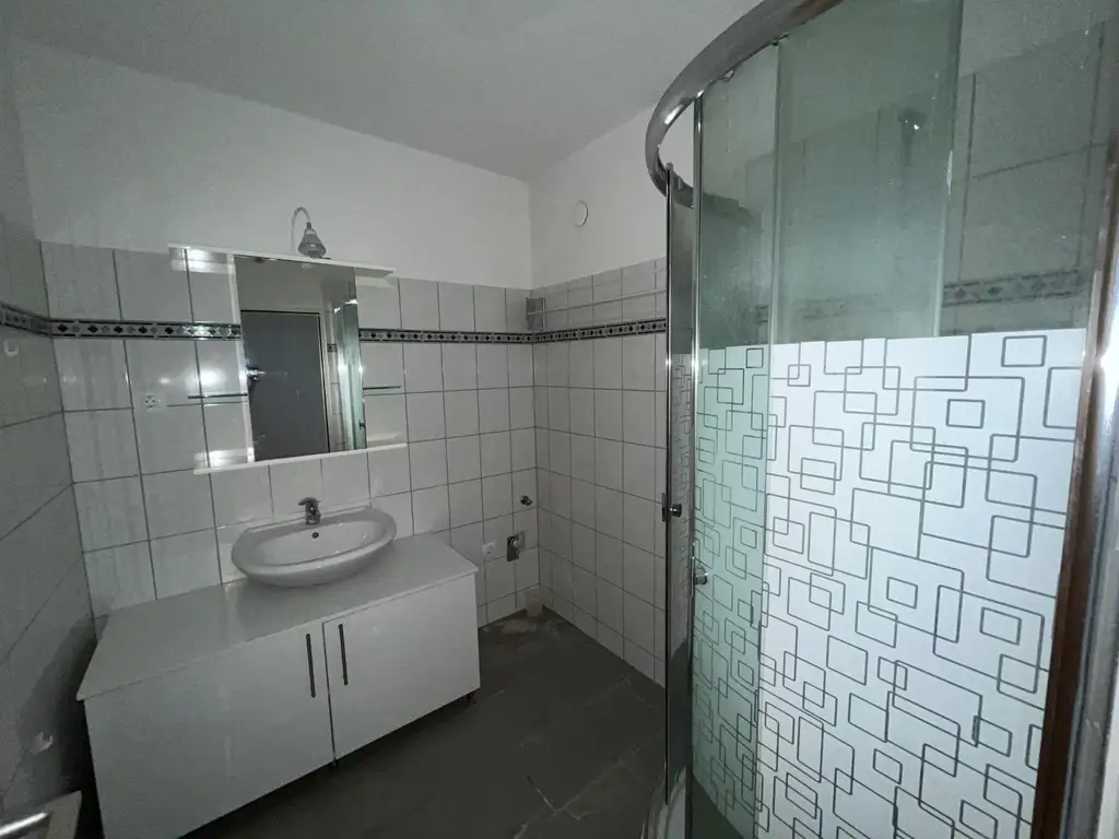 Gemütliche Loggia-Wohnung mit tollem Blick über Eisenstadt und seiner Umgebung!