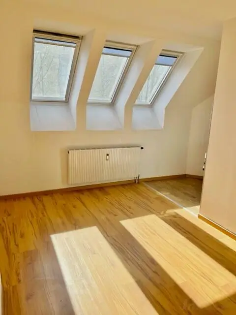 hofseitig ausgerichtet